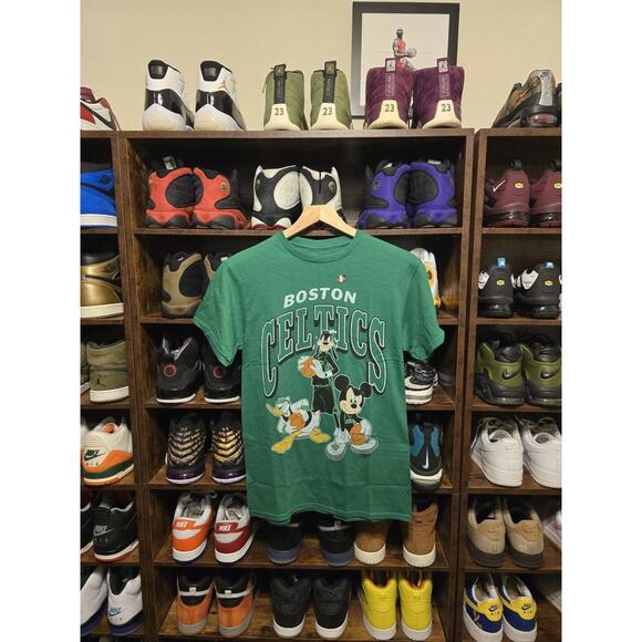 Other - Boston Celtics Junk Food X Disney Mickey Squad Forest Green T-Shirt Mens Nwot